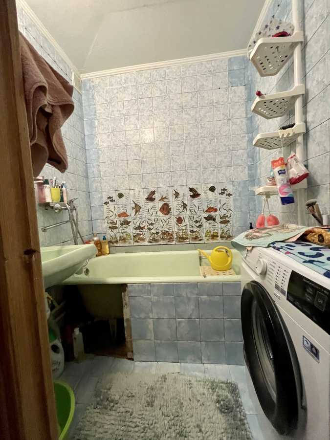 Продажа 2-комнатной квартиры 56 м², Академика Ефремова ул., 25