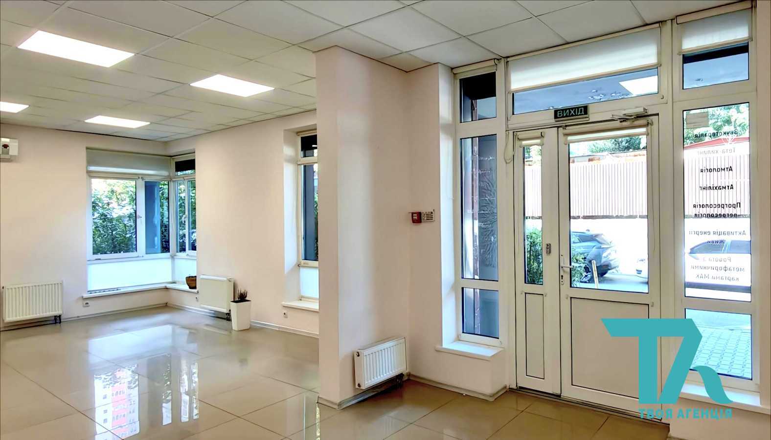 Аренда офиса 167 м², Михаила Максимовича ул., 3Г