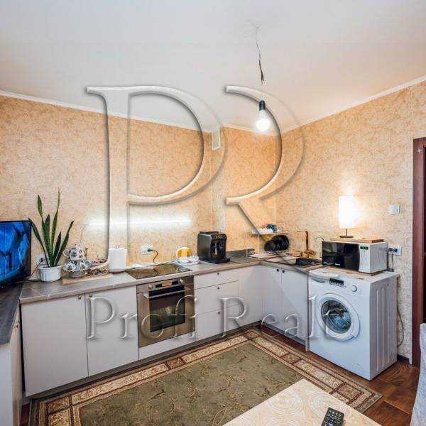 Продажа 3-комнатной квартиры 98 м², Сергея Данченко ул., 1