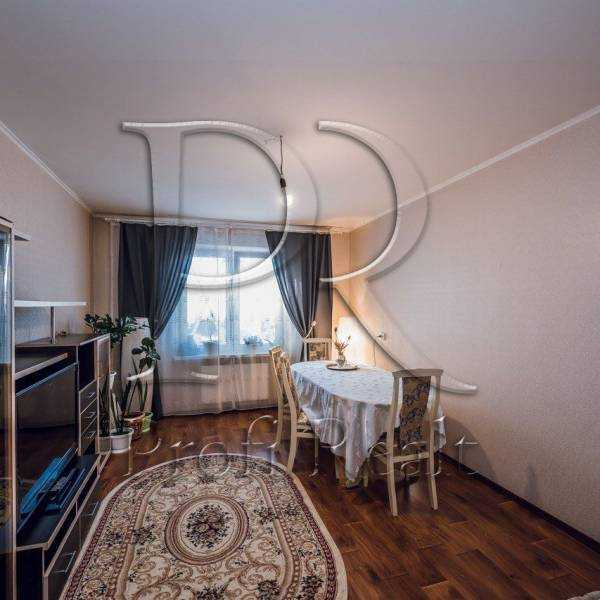 Продажа 3-комнатной квартиры 98 м², Сергея Данченко ул., 1