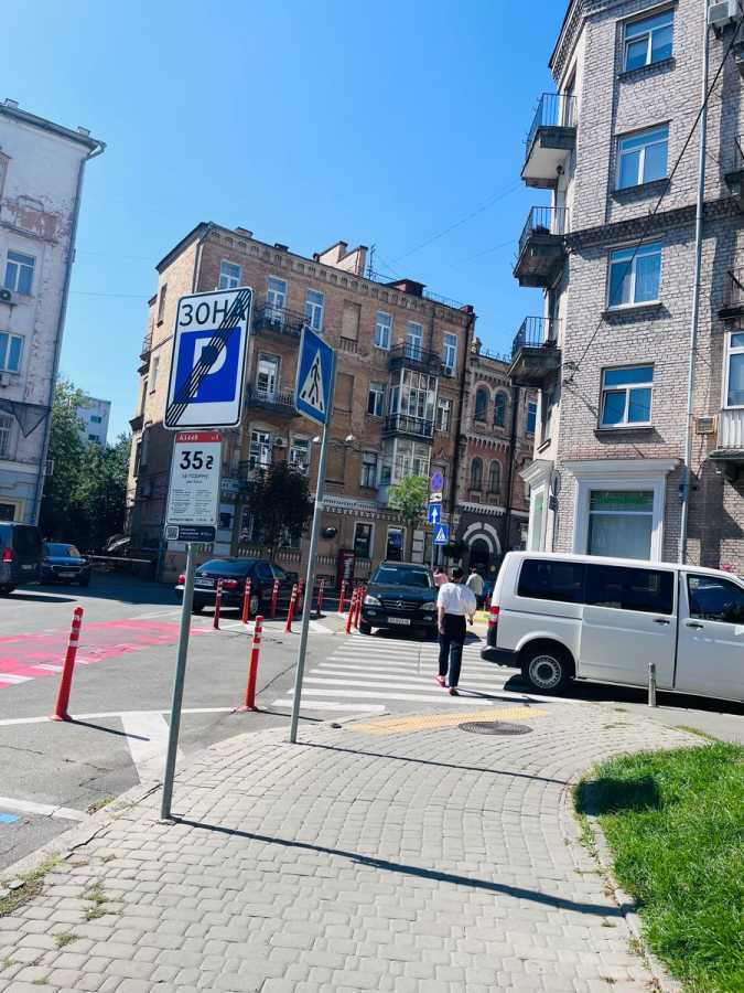 Оренда 2-кімнатної квартири 67 м², Рейтарська вул., 7А