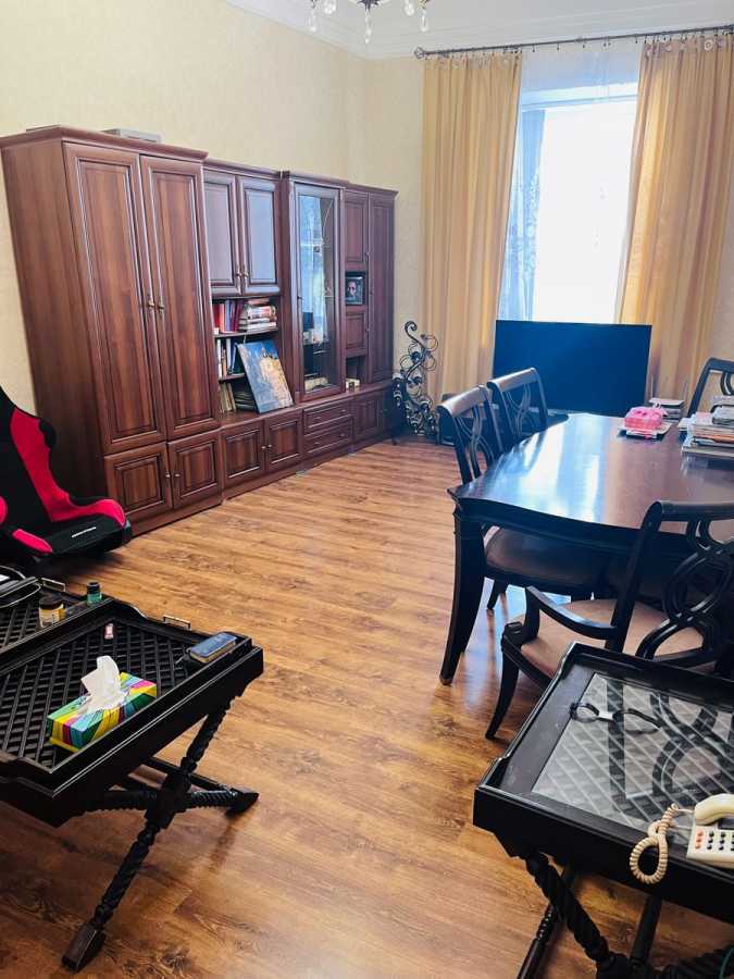 Оренда 2-кімнатної квартири 67 м², Рейтарська вул., 7А