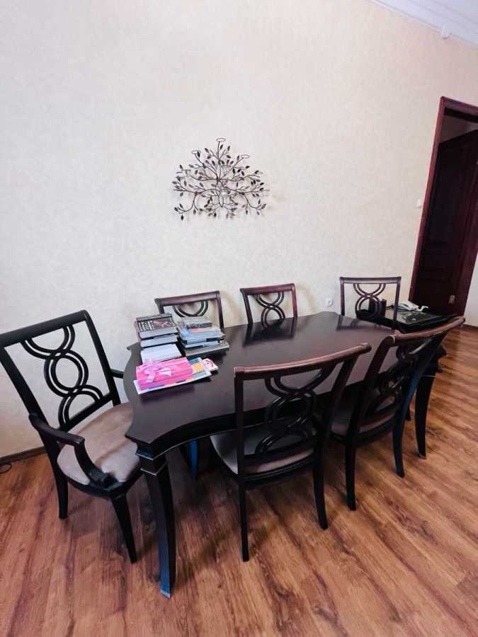 Оренда 2-кімнатної квартири 67 м², Рейтарська вул., 7А