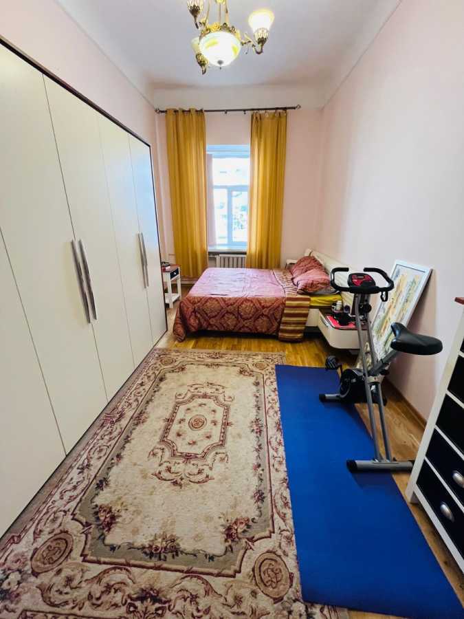 Оренда 2-кімнатної квартири 67 м², Рейтарська вул., 7А
