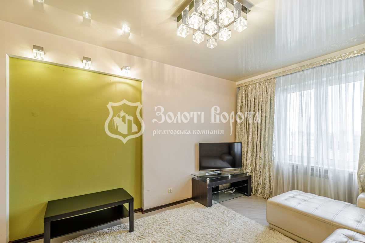 Продаж 3-кімнатної квартири 74 м², Європейська пл., Союзу, 19а