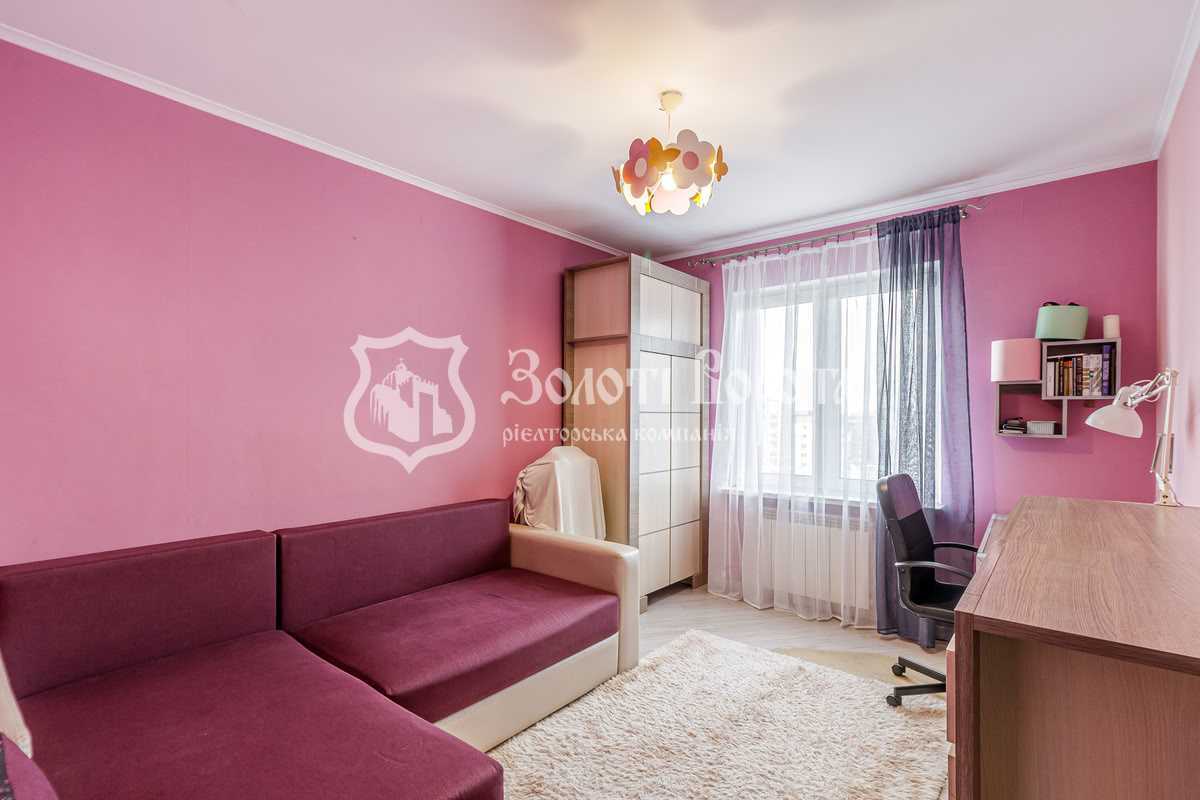 Продаж 3-кімнатної квартири 74 м², Європейська пл., Союзу, 19а