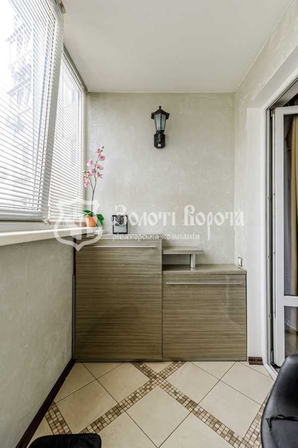 Продаж 3-кімнатної квартири 74 м², Європейська пл., Союзу, 19а