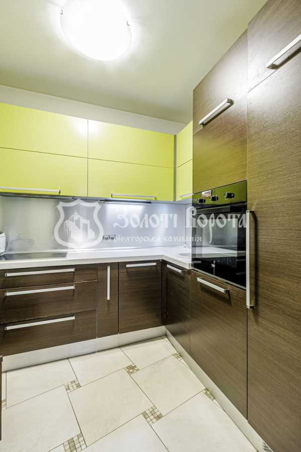 Продаж 3-кімнатної квартири 74 м², Європейська пл., Союзу, 19а