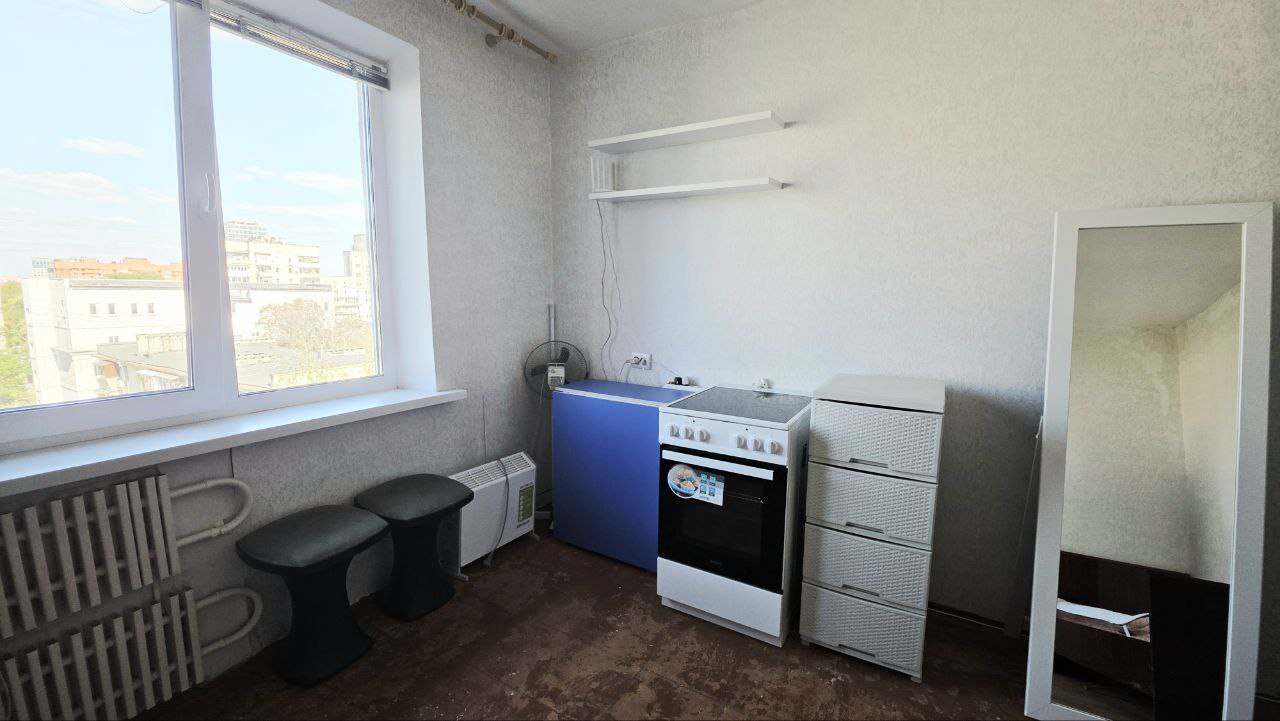 Продажа 1-комнатной квартиры 16.7 м², Владимира Антоновича ул.
