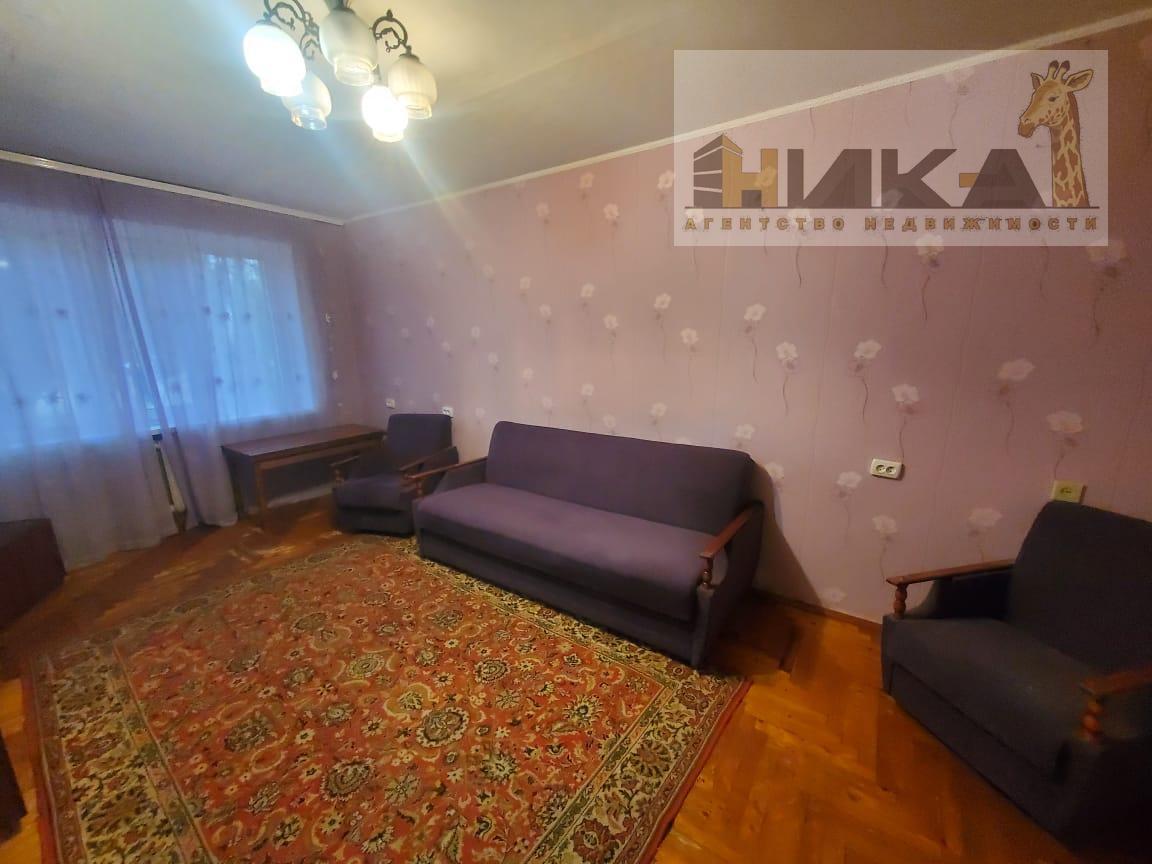 Продажа 2-комнатной квартиры 45 м², Зестафонская ул.