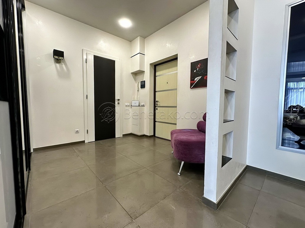 Продаж 2-кімнатної квартири 90 м², Тенистая вул., 9/12