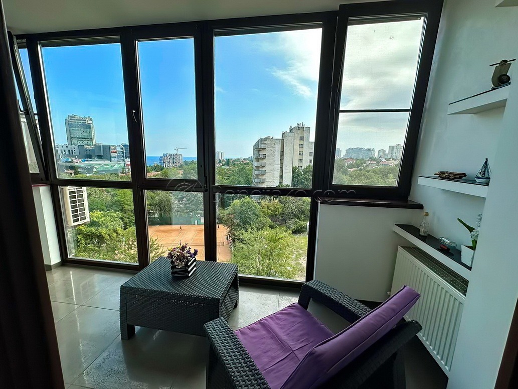 Продаж 2-кімнатної квартири 90 м², Тенистая вул., 9/12