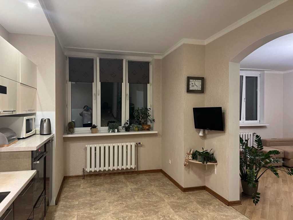Продажа 3-комнатной квартиры 108 м², Срибнокильская ул., 1