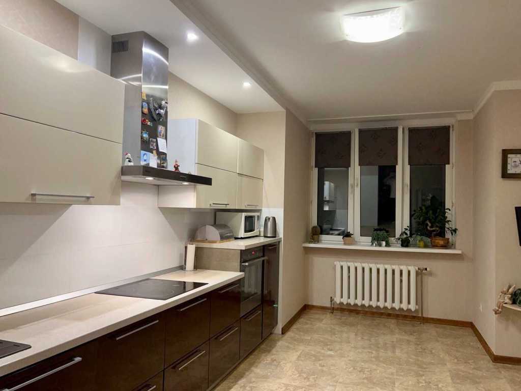 Продажа 3-комнатной квартиры 108 м², Срибнокильская ул., 1