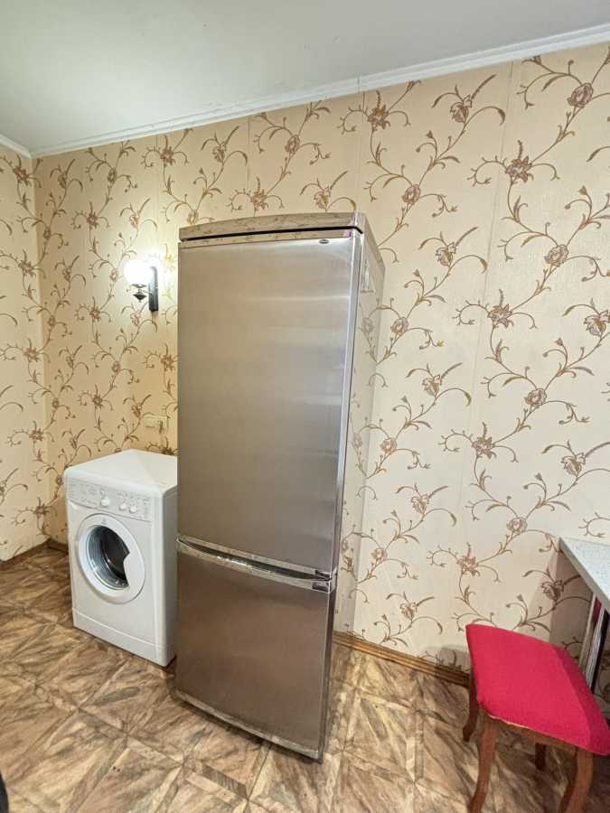 Аренда 3-комнатной квартиры 70 м², Гната Юры ул., 2/12
