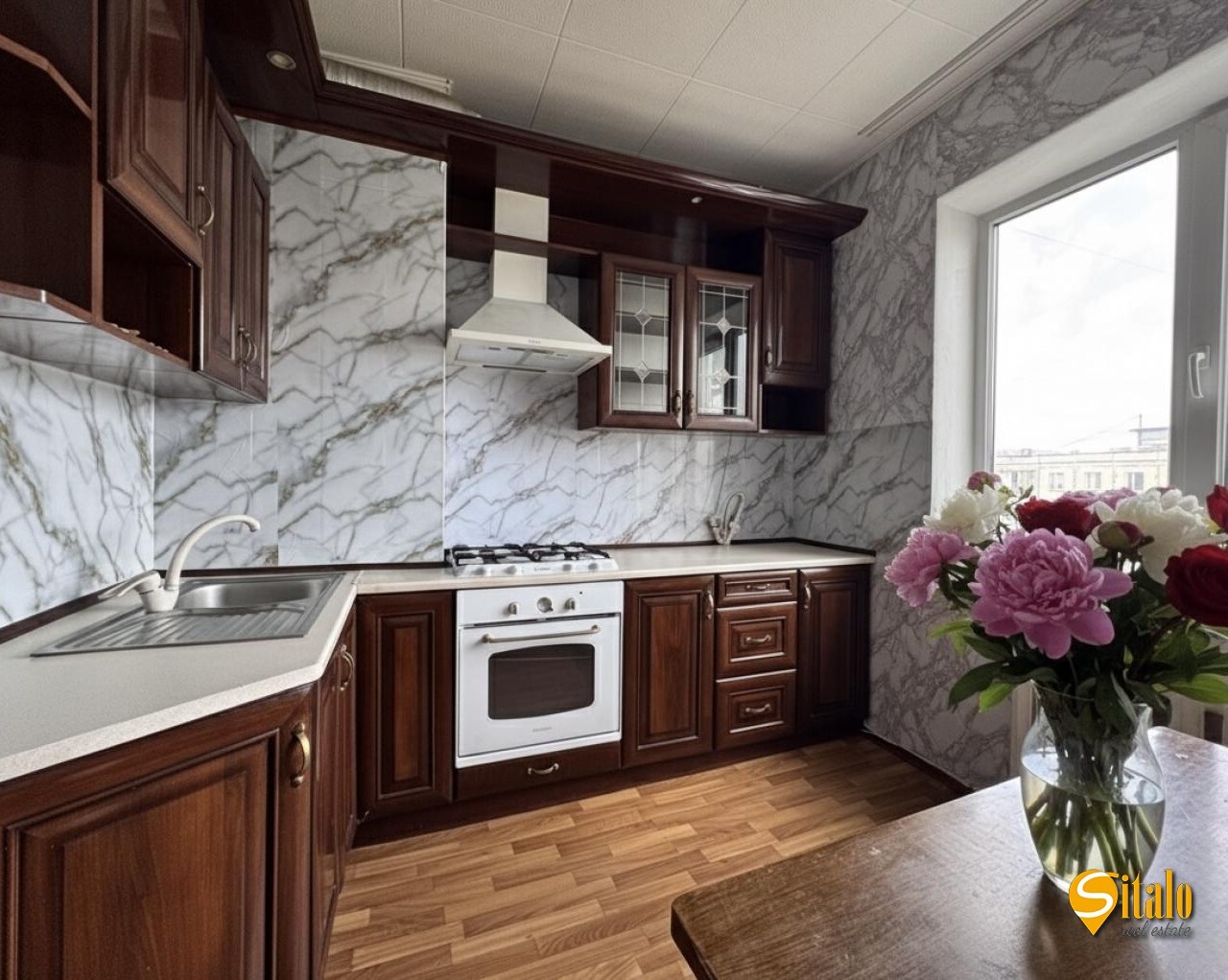 Продажа 2-комнатной квартиры 56.5 м², Европейская (Октябрьская) ул., 6