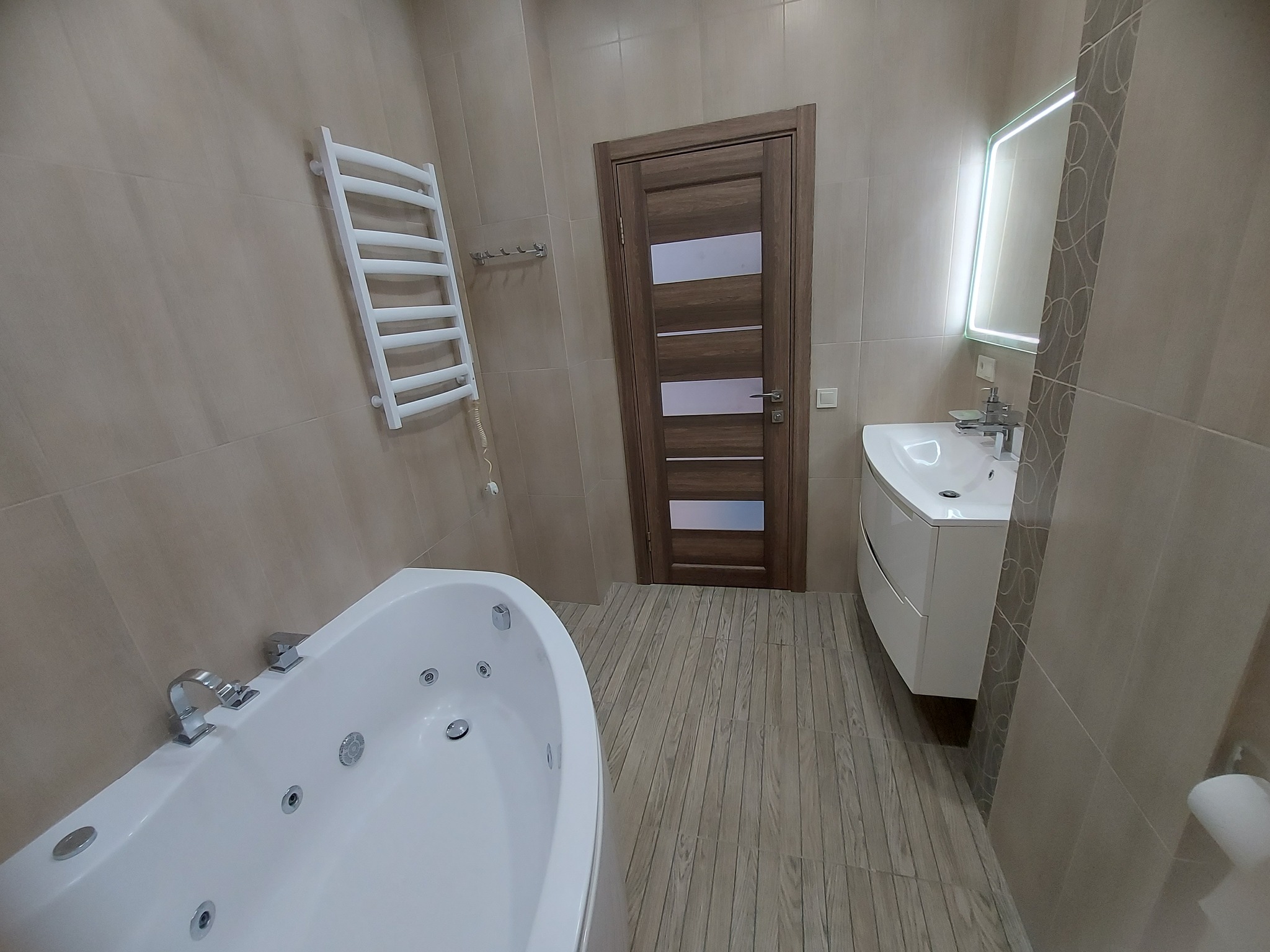 Продажа 2-комнатной квартиры 85 м², Авіатор, Будинок 3