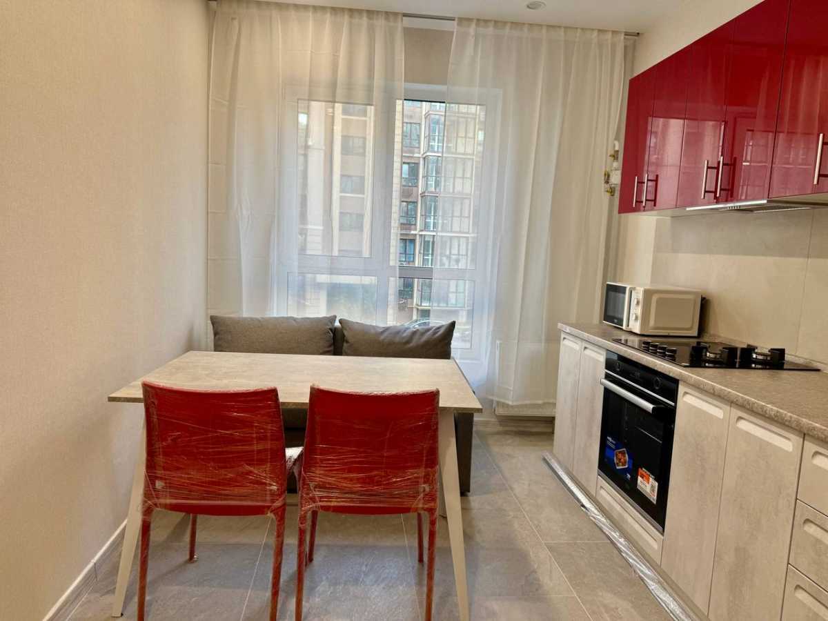 Оренда 1-кімнатної квартири 39 м², Метрологічна вул., 107