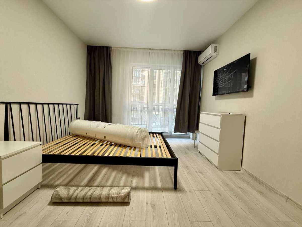 Оренда 1-кімнатної квартири 39 м², Метрологічна вул., 107
