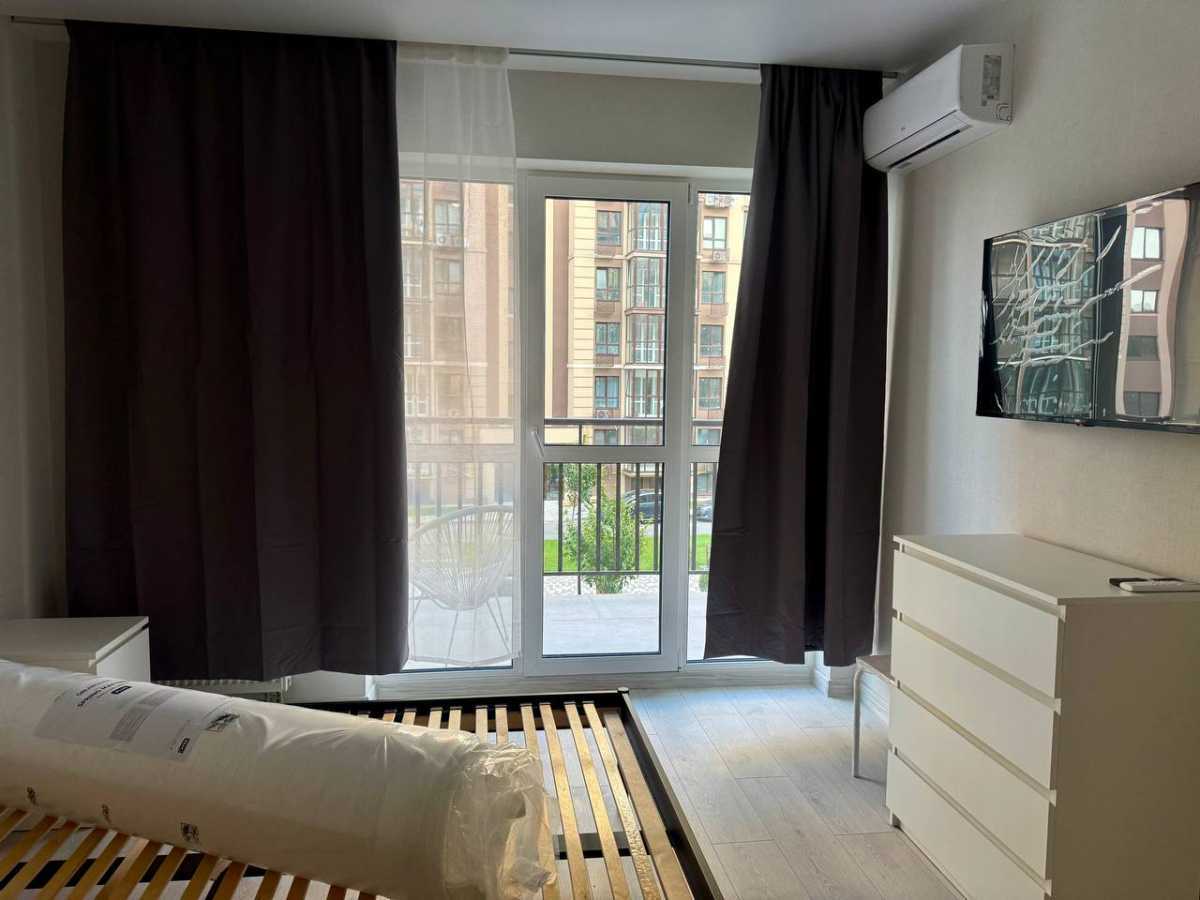Оренда 1-кімнатної квартири 39 м², Метрологічна вул., 107