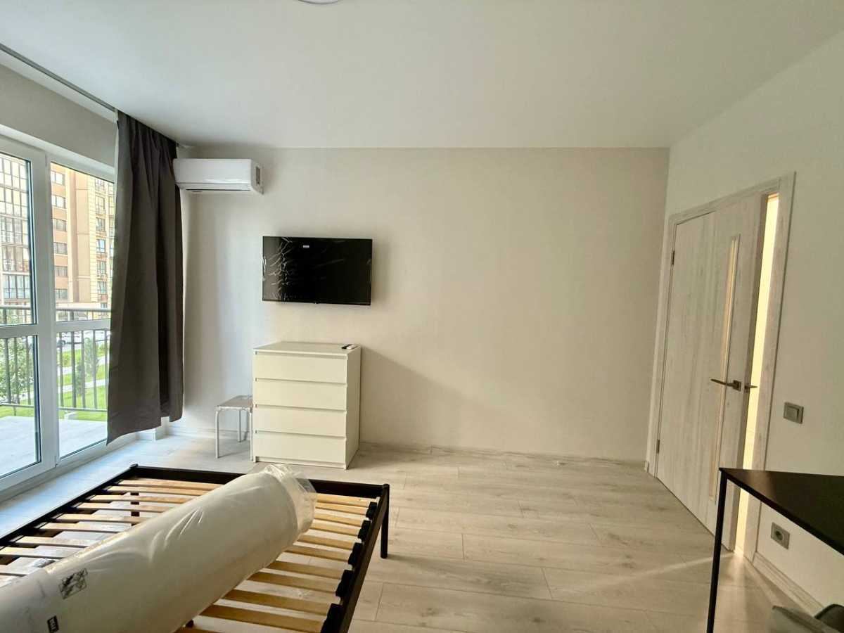 Оренда 1-кімнатної квартири 39 м², Метрологічна вул., 107