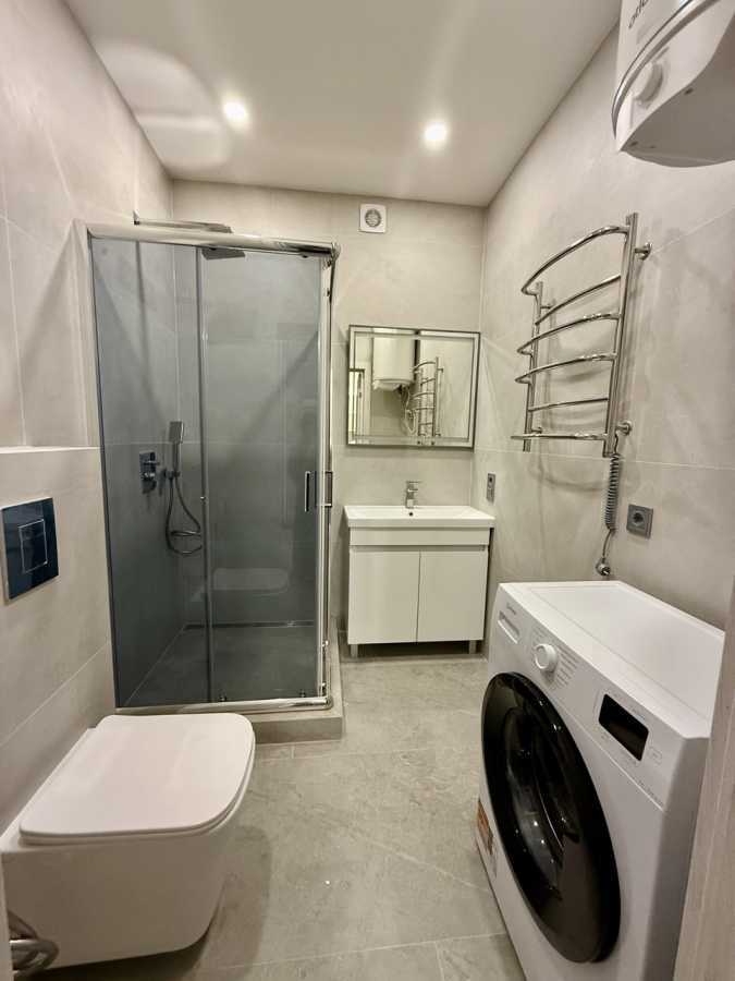 Оренда 1-кімнатної квартири 39 м², Метрологічна вул., 107