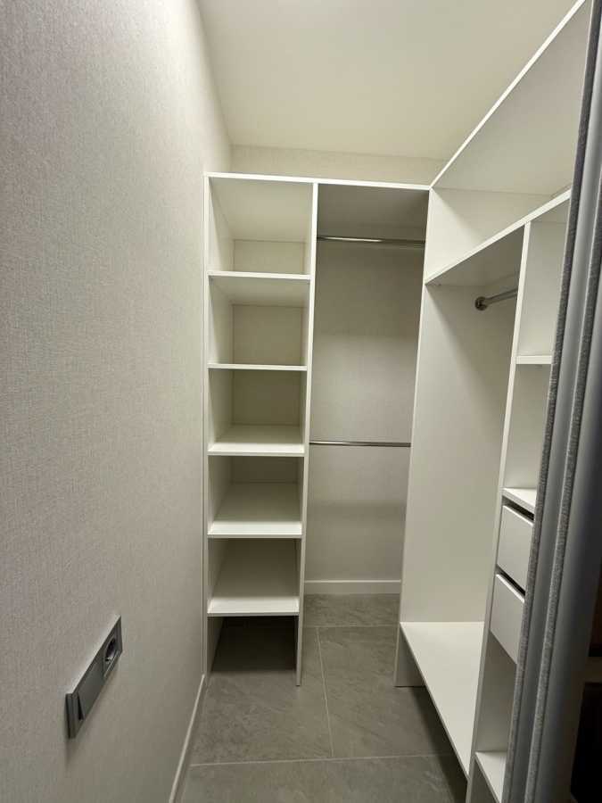 Оренда 1-кімнатної квартири 39 м², Метрологічна вул., 107
