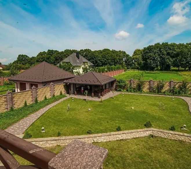 Продажа дома 350 м², Свободы ул.