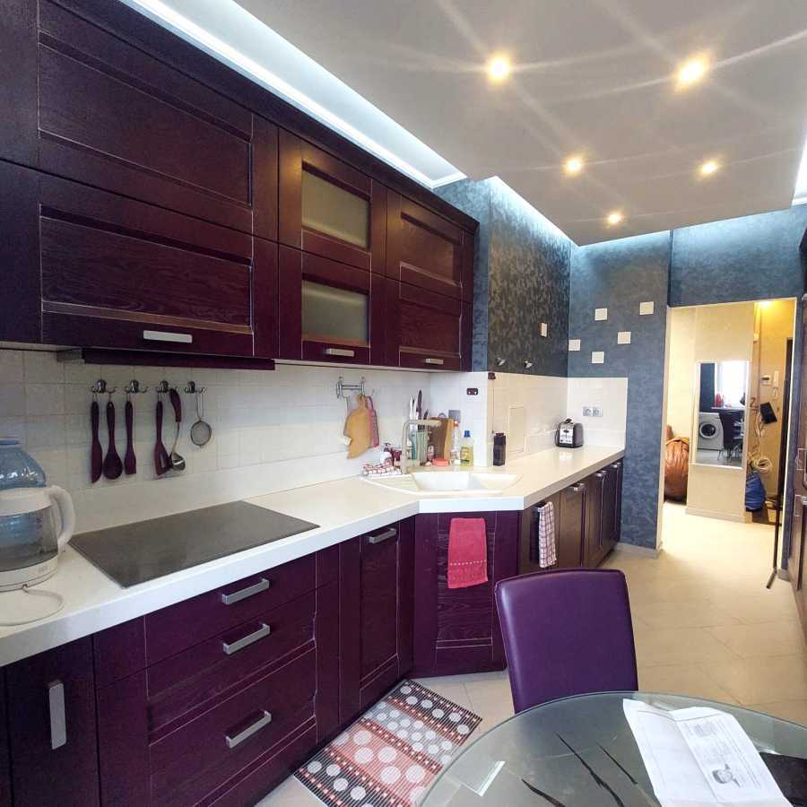 Аренда 3-комнатной квартиры 90 м², Баумана, 25