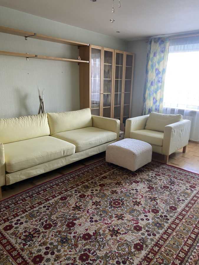 Оренда 4-кімнатної квартири 80 м², Полковника Потєхіна вул., 2