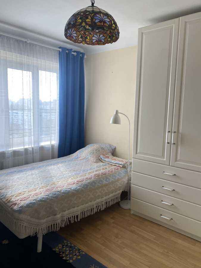 Оренда 4-кімнатної квартири 80 м², Полковника Потєхіна вул., 2