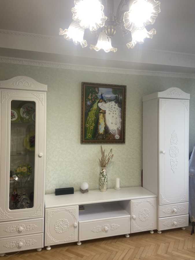 Оренда 2-кімнатної квартири 48 м², Миколи Матеюка вул., 5