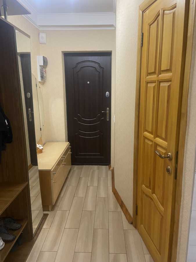 Оренда 2-кімнатної квартири 48 м², Миколи Матеюка вул., 5