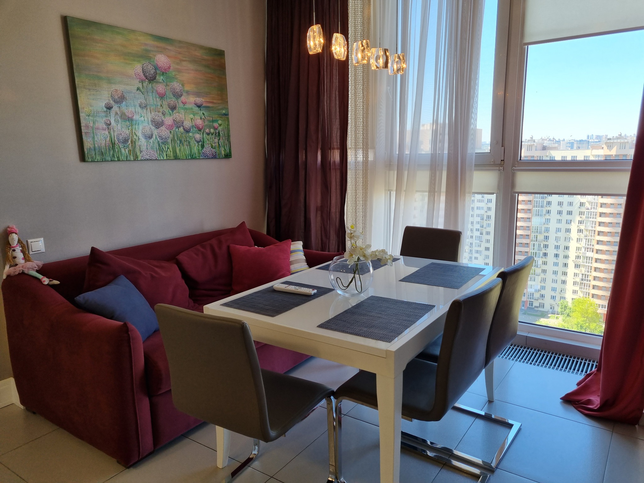 Оренда 2-кімнатної квартири 82 м², Гната Хоткевича вул., 10