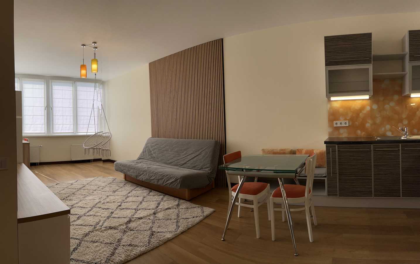 Аренда 2-комнатной квартиры 60 м², Вышгородская ул., 45/4