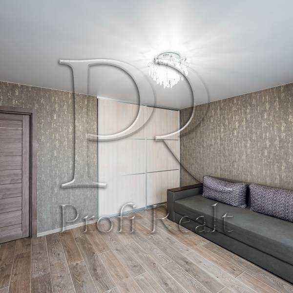 Продажа 1-комнатной квартиры 42 м², Депутатская ул., 6