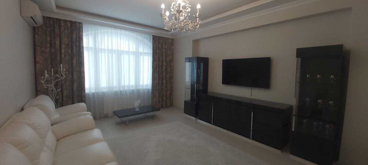 Оренда 4-кімнатної квартири 120 м², Золотоустівська вул., 52