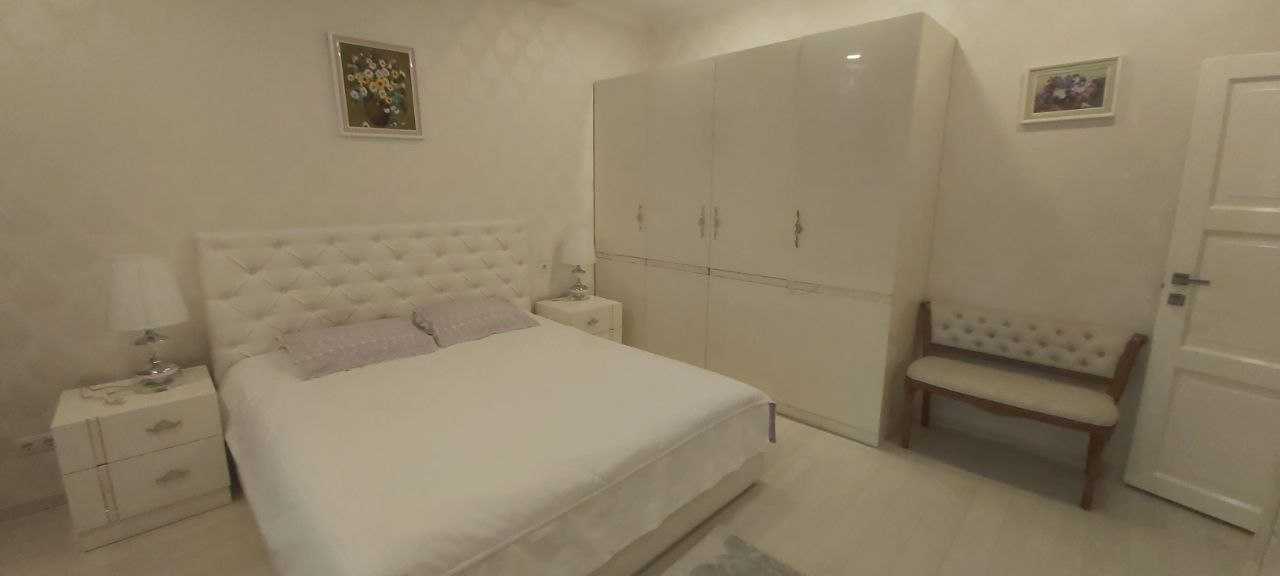 Оренда 4-кімнатної квартири 120 м², Золотоустівська вул., 52
