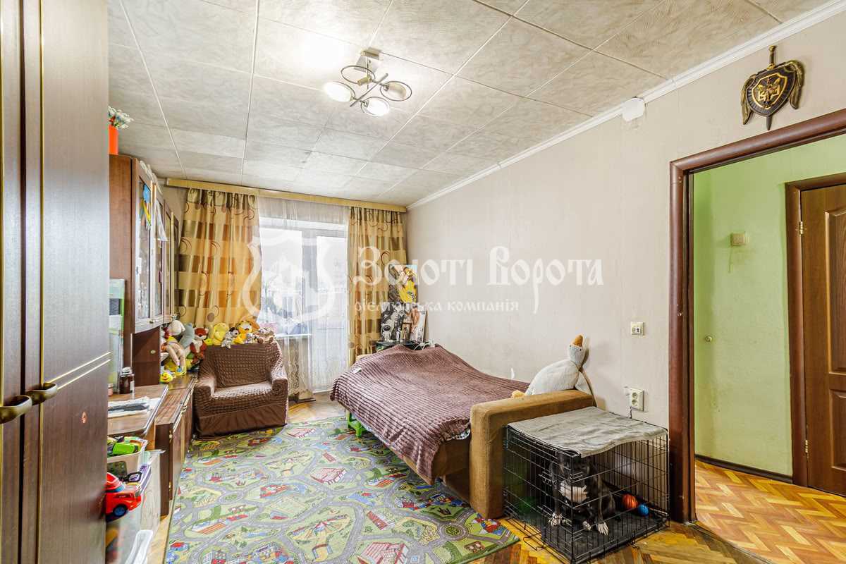 Продаж 1-кімнатної квартири 33 м², Празька вул., 31