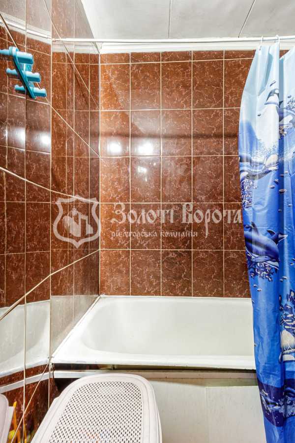 Продаж 1-кімнатної квартири 33 м², Празька вул., 31