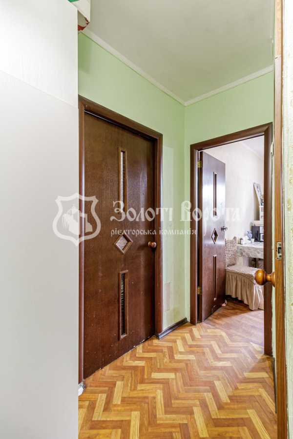 Продаж 1-кімнатної квартири 33 м², Празька вул., 31