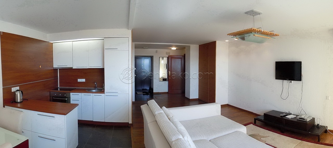 Продаж 2-кімнатної квартири 91 м², Літературна вул., 12