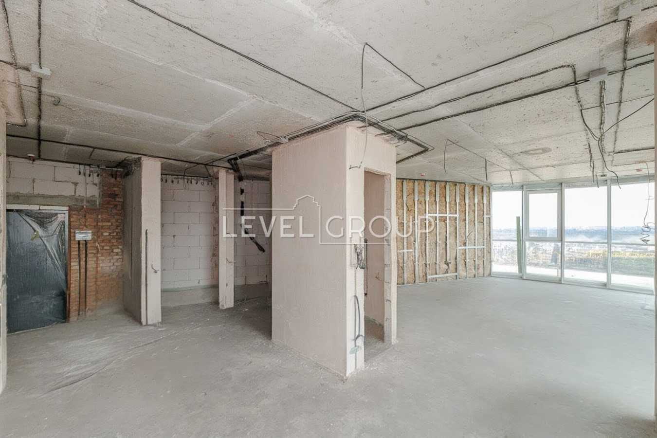 Продажа 4-комнатной квартиры 178 м², Глубочицкая ул., 73
