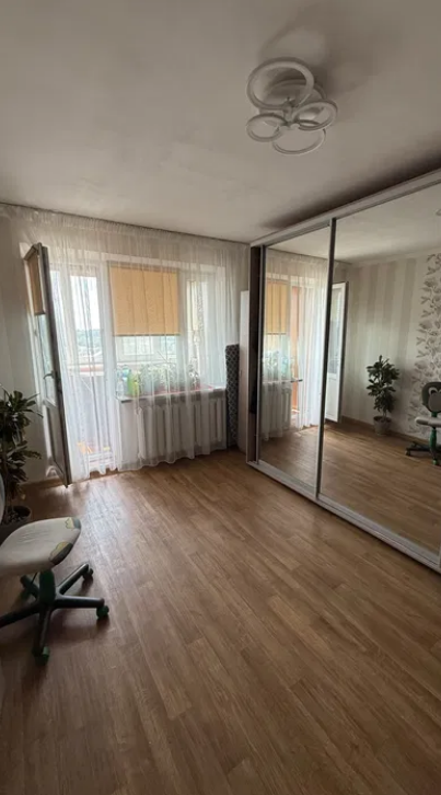 Продажа 2-комнатной квартиры 46 м², Якова Бреуса ул.