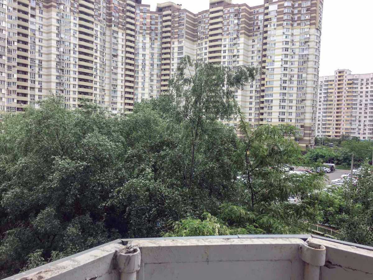 Оренда 1-кімнатної квартири 50 м², Анни Ахматової вул., 28