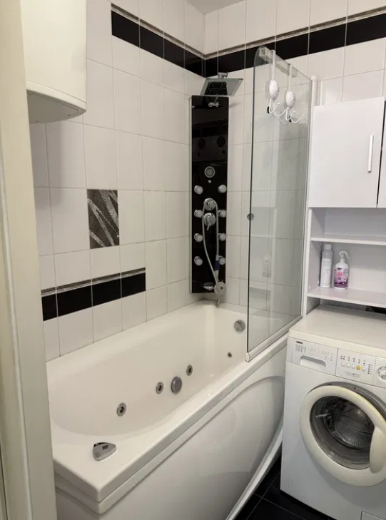 Продаж 1-кімнатної квартири 54 м², Дюковская вул.