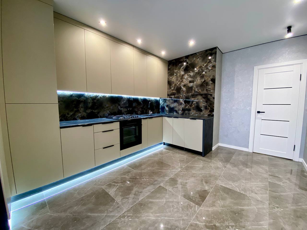 Продаж 1-кімнатної квартири 47 м², Вінницька вул.