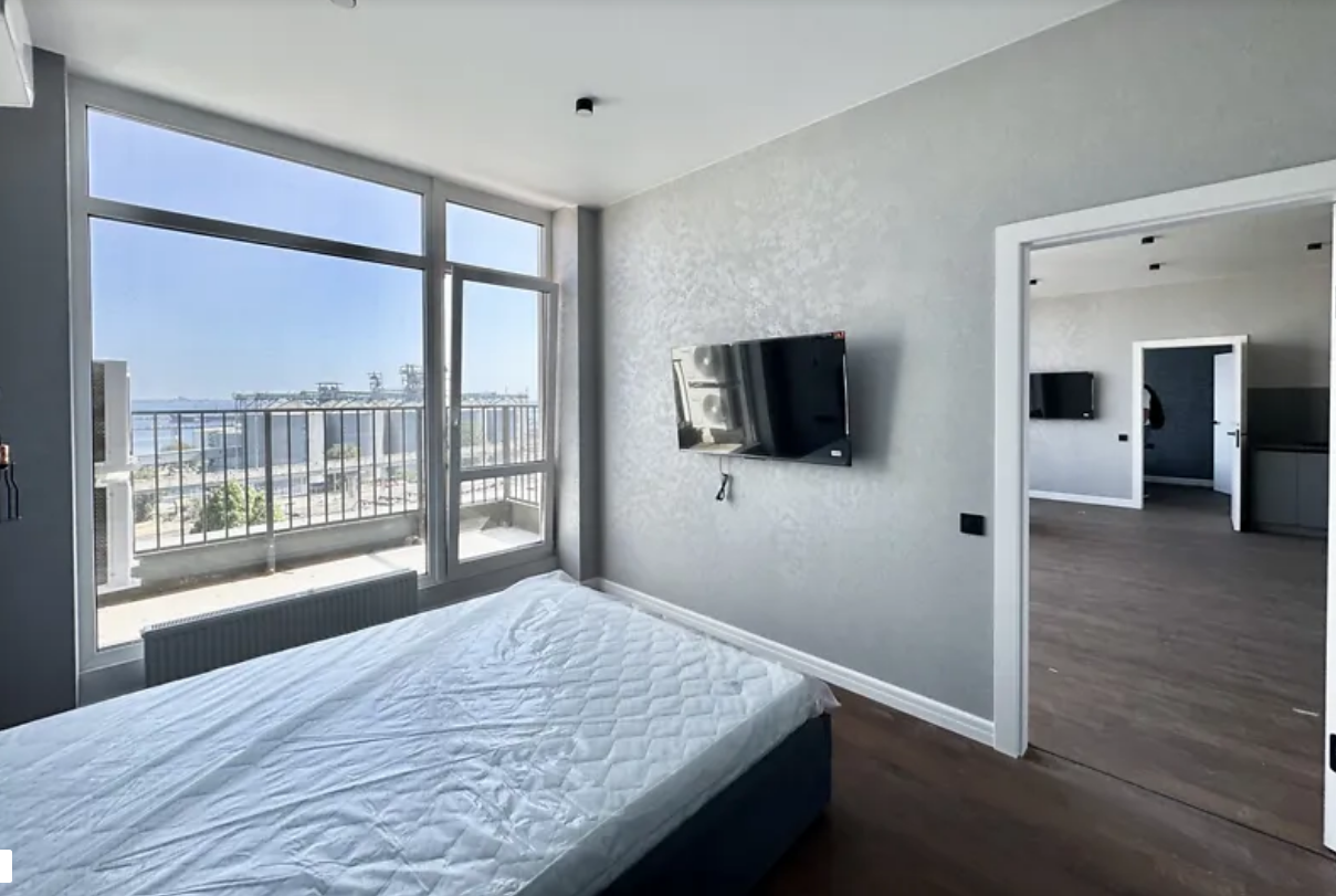 Продажа 2-комнатной квартиры 65 м², Софиевская ул.