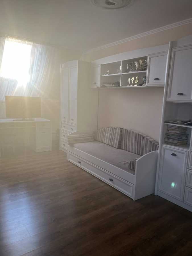 Продажа дома 225 м², Незалежності
