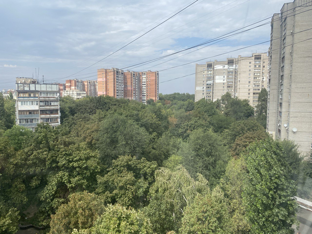 Продаж 3-кімнатної квартири 65 м², Тополь 1 вул., 15